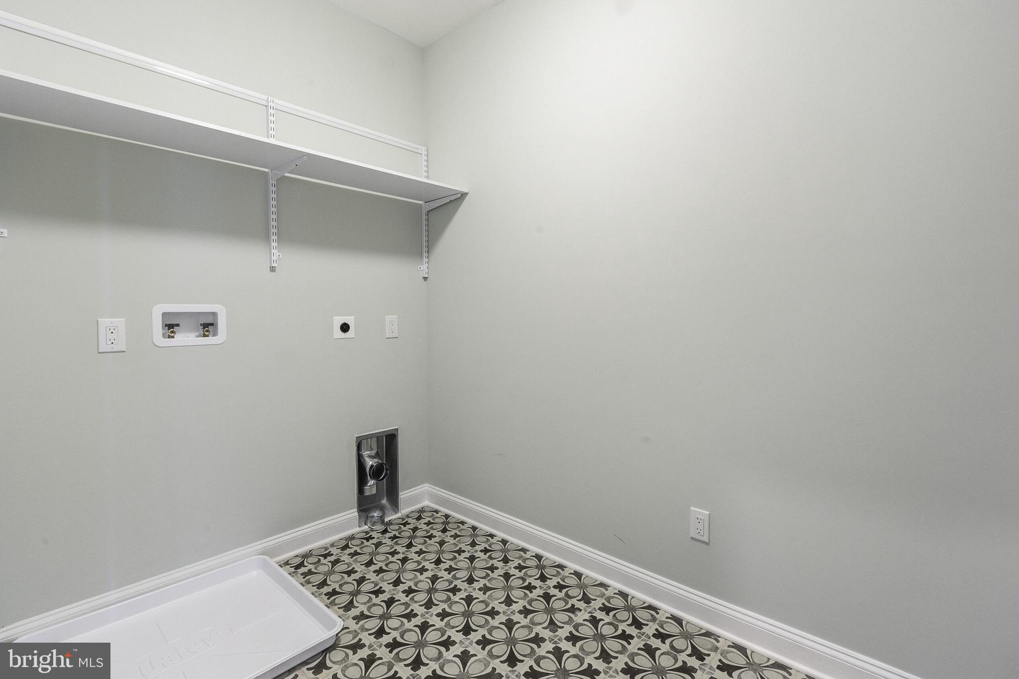 MEADOW CREEK - Residential