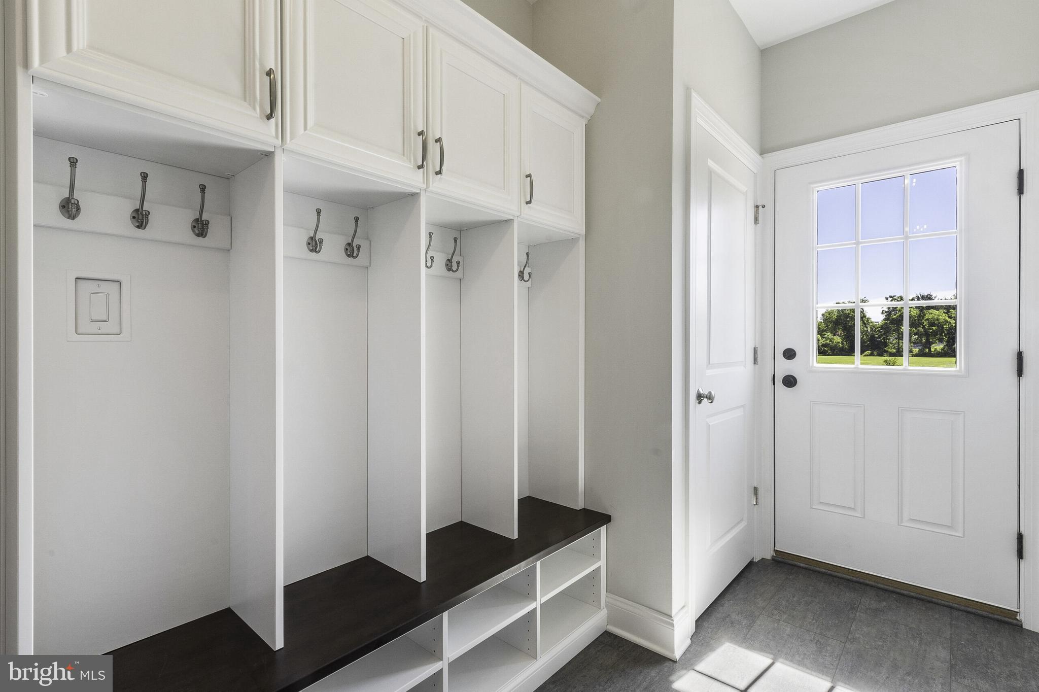 MEADOW CREEK - Residential