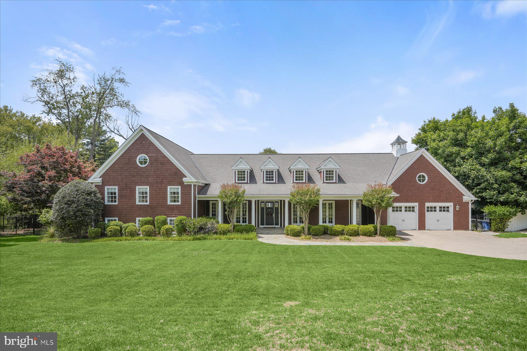POTOMAC OUTSIDE - Residential