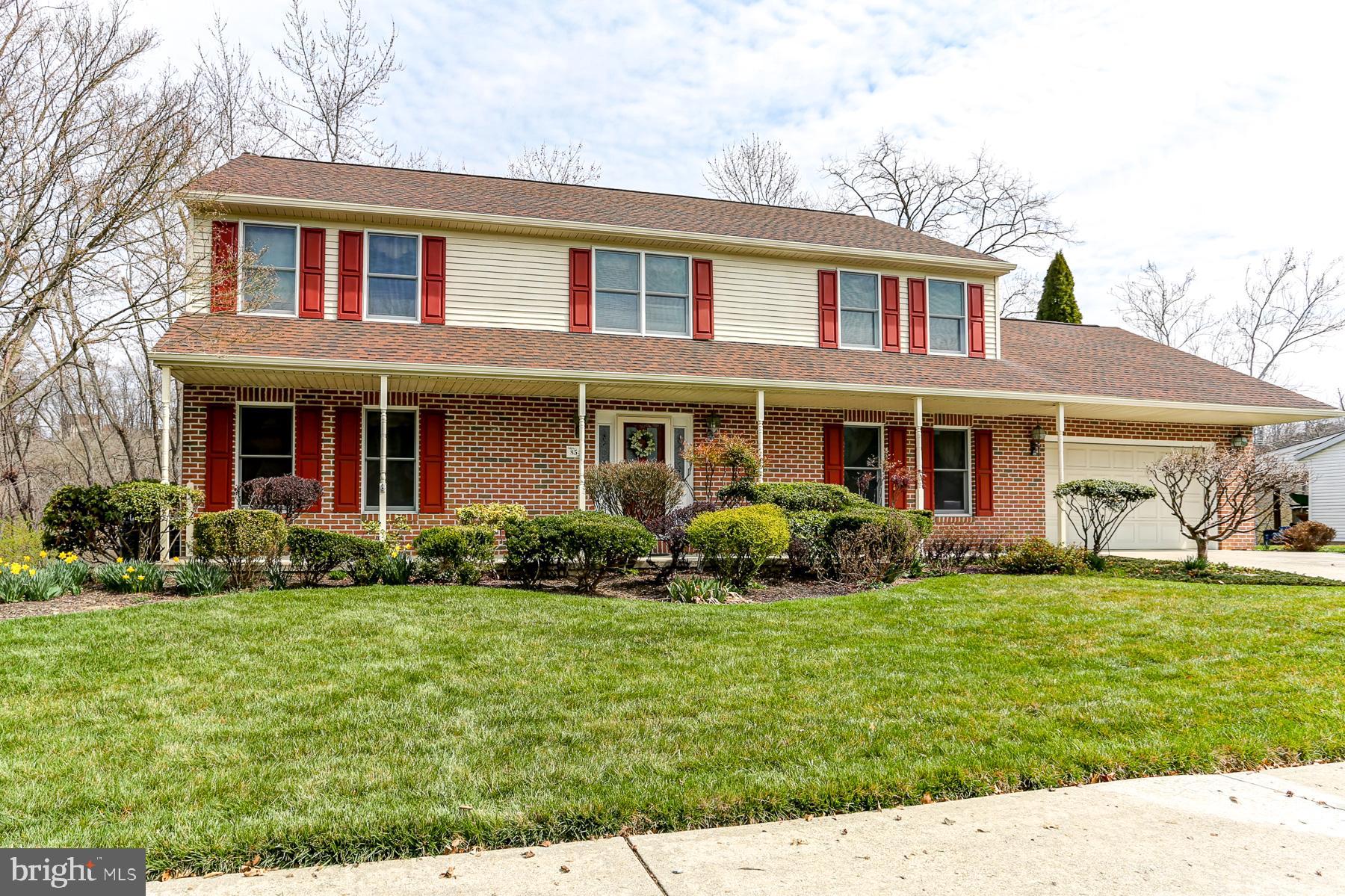 LAUREL HILLS - Residential