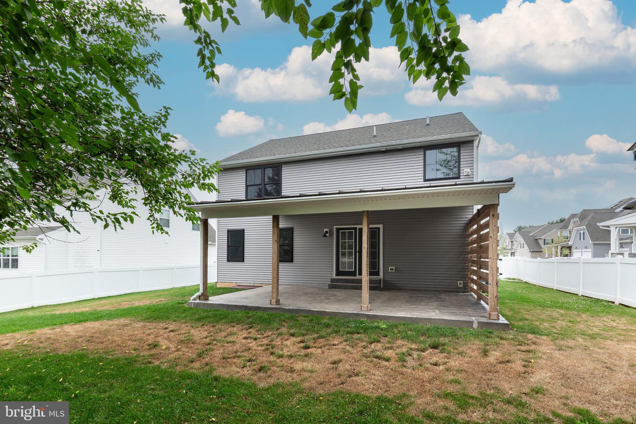 CLOVERFIELD FARMS - Residential