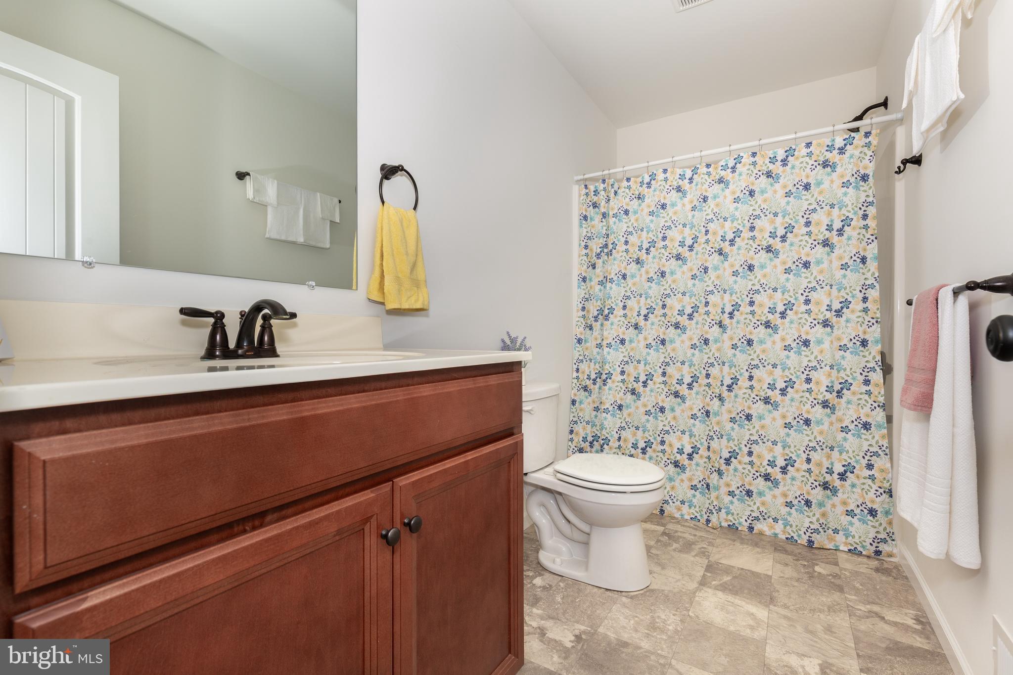 CLOVERFIELD FARMS - Residential