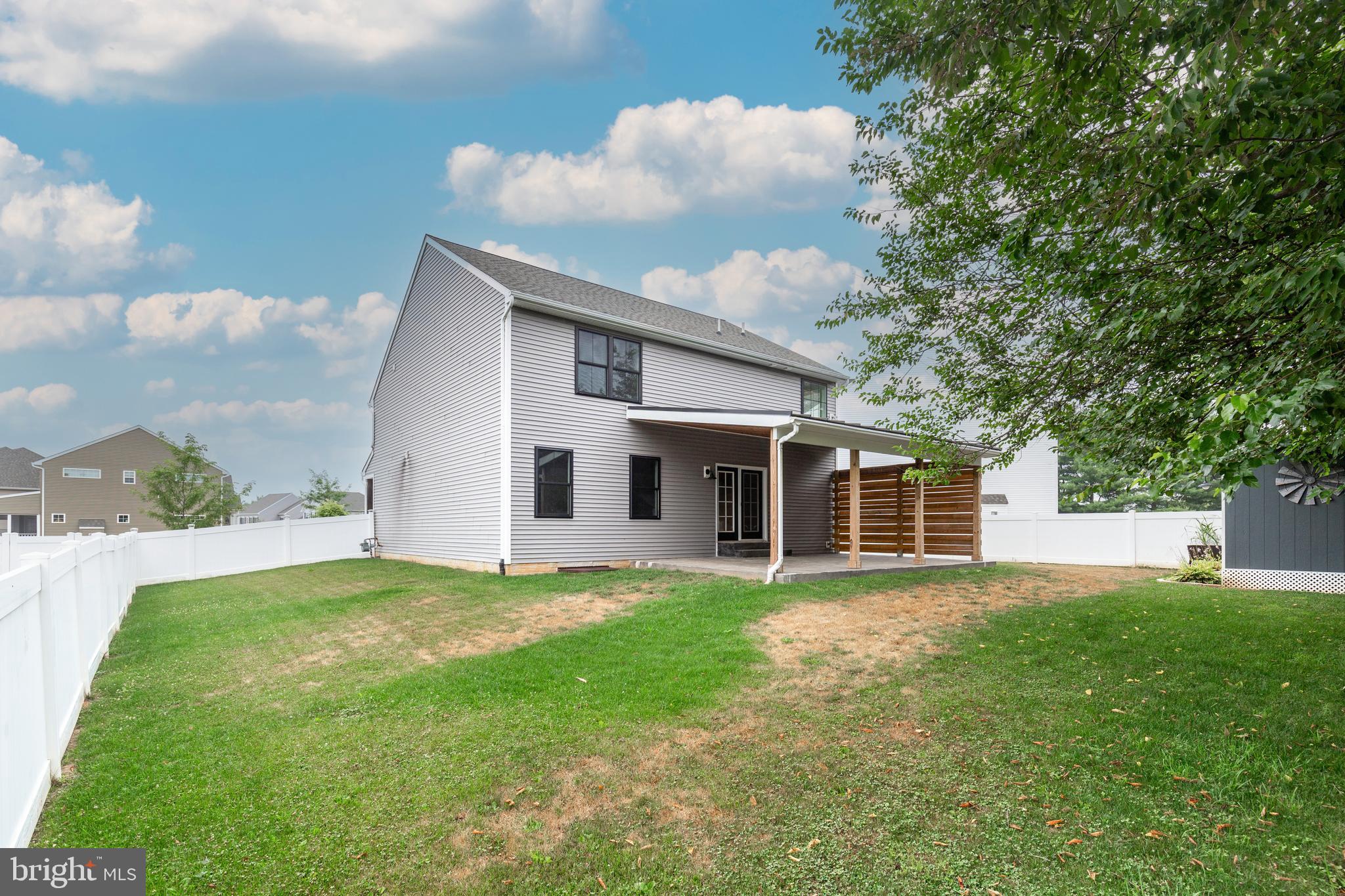 CLOVERFIELD FARMS - Residential