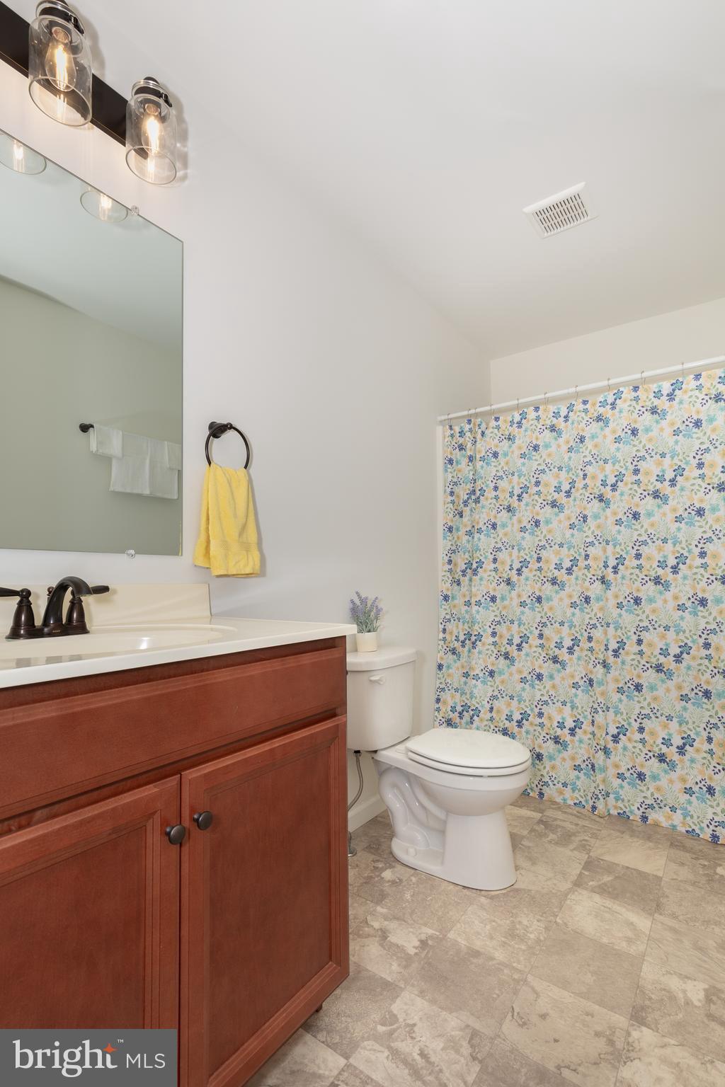 CLOVERFIELD FARMS - Residential
