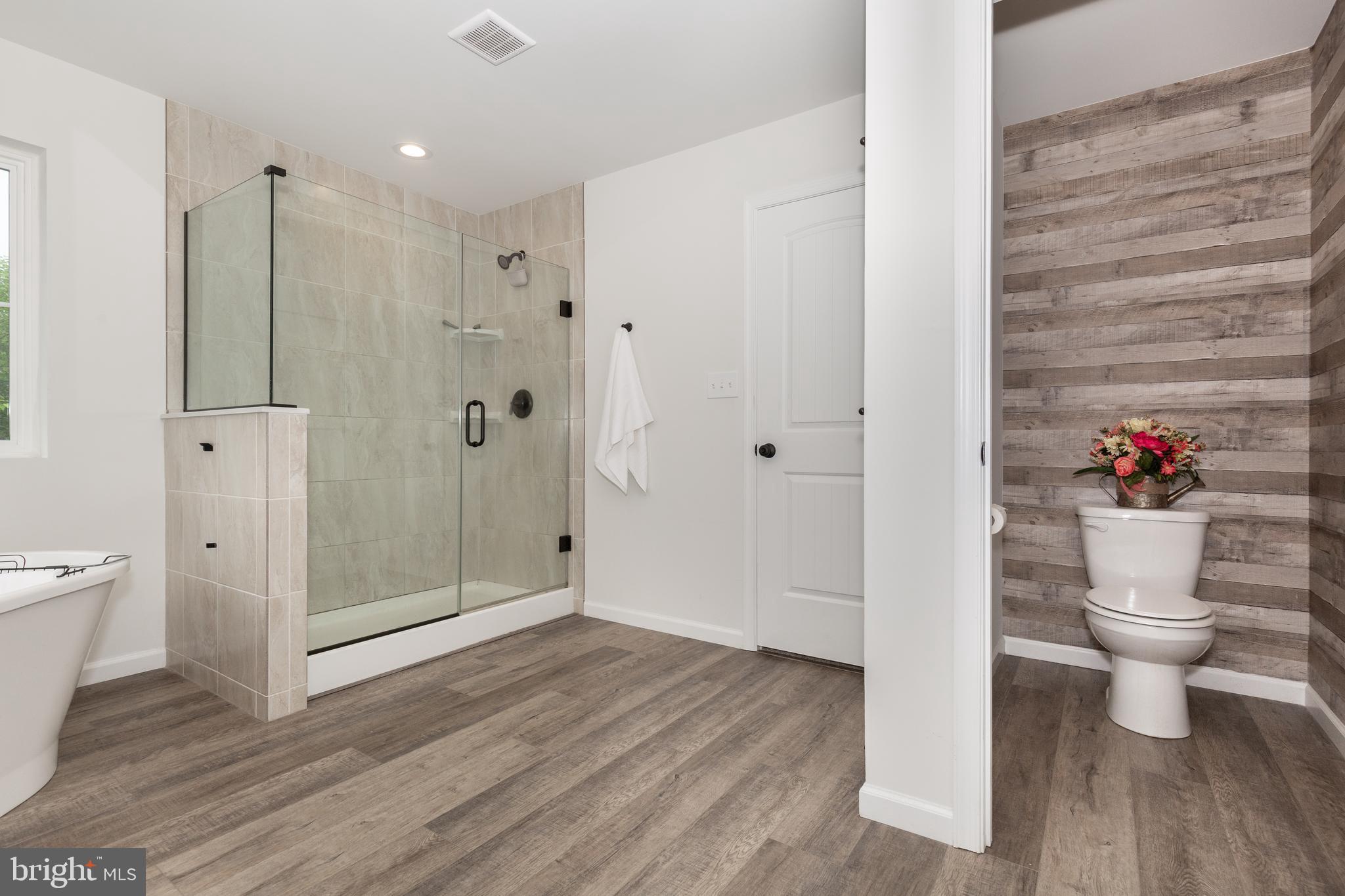 CLOVERFIELD FARMS - Residential