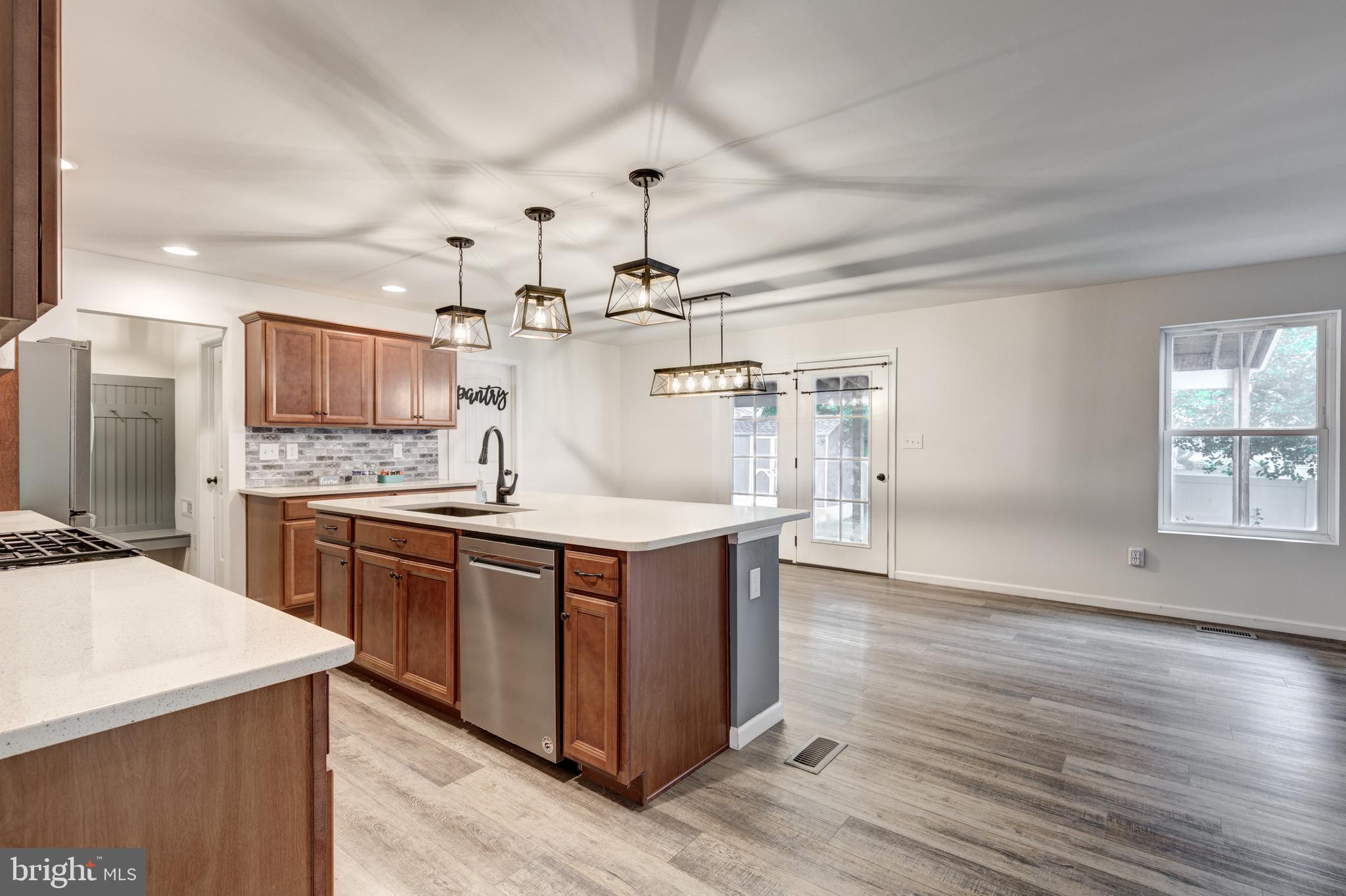 CLOVERFIELD FARMS - Residential