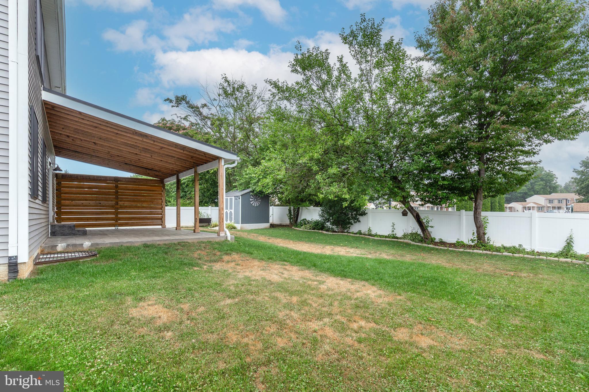 CLOVERFIELD FARMS - Residential