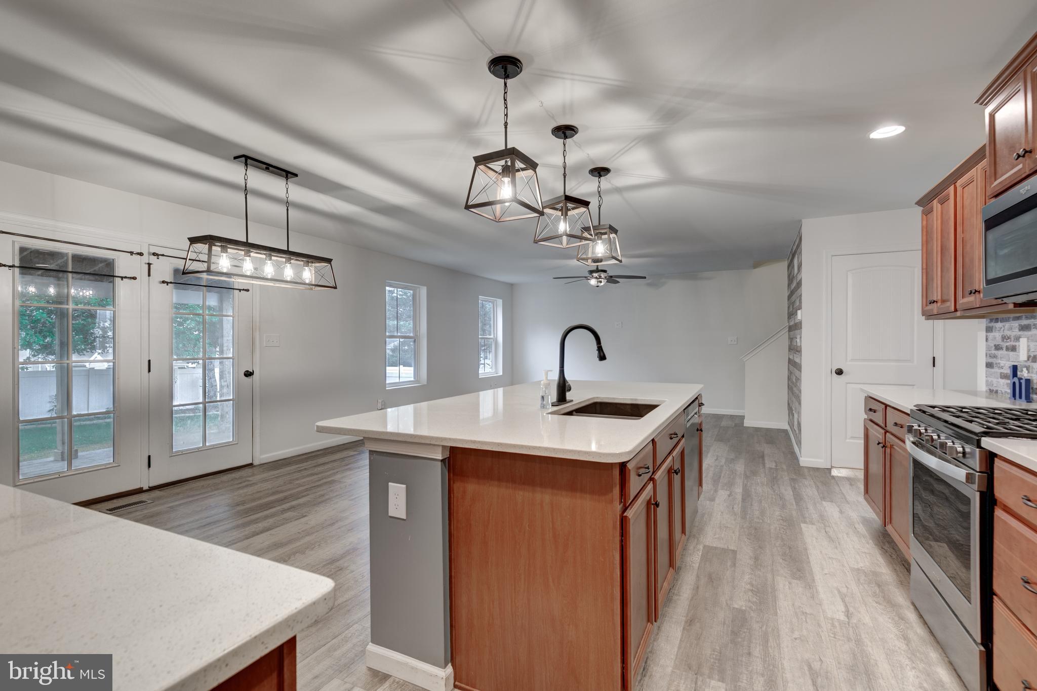 CLOVERFIELD FARMS - Residential