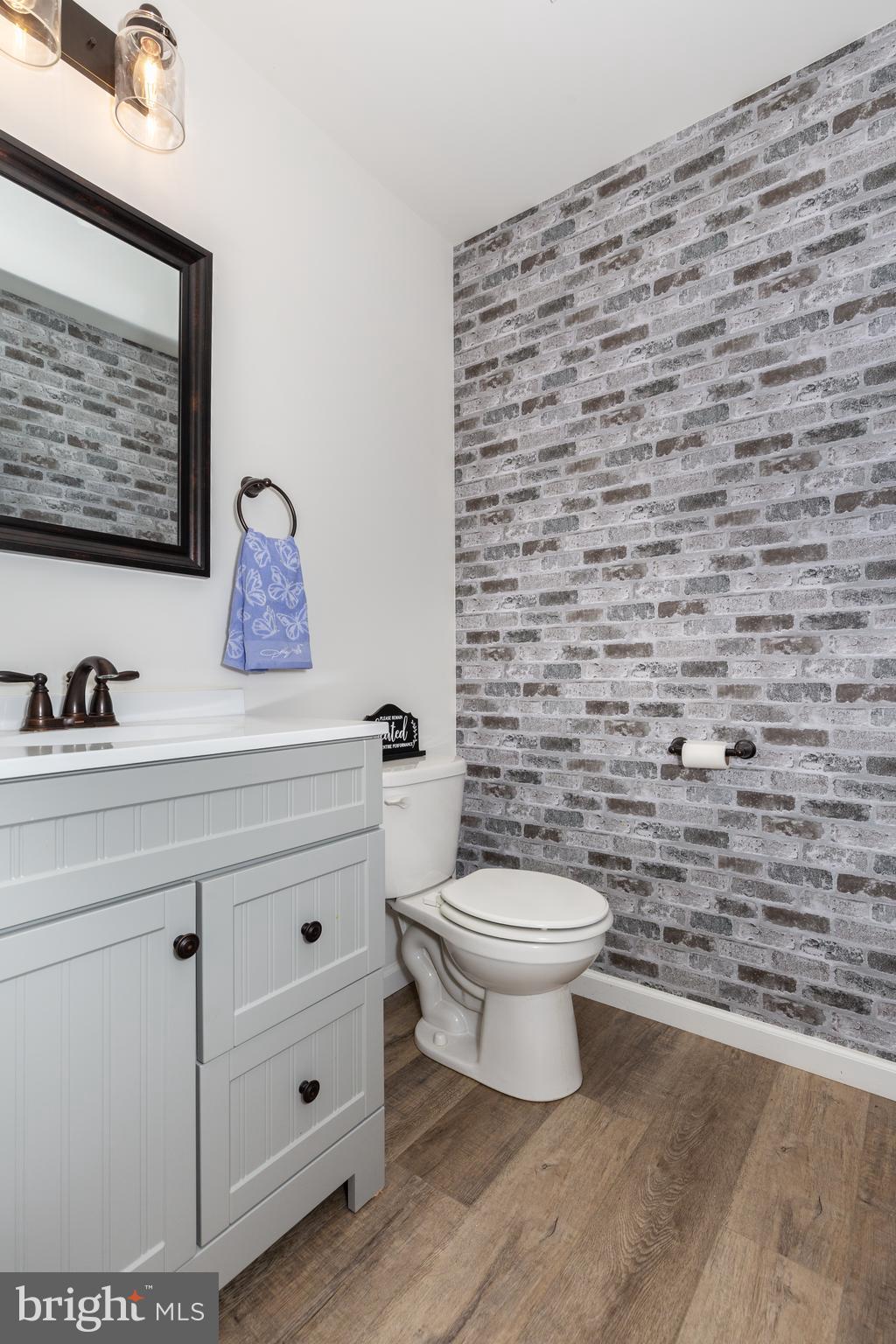 CLOVERFIELD FARMS - Residential