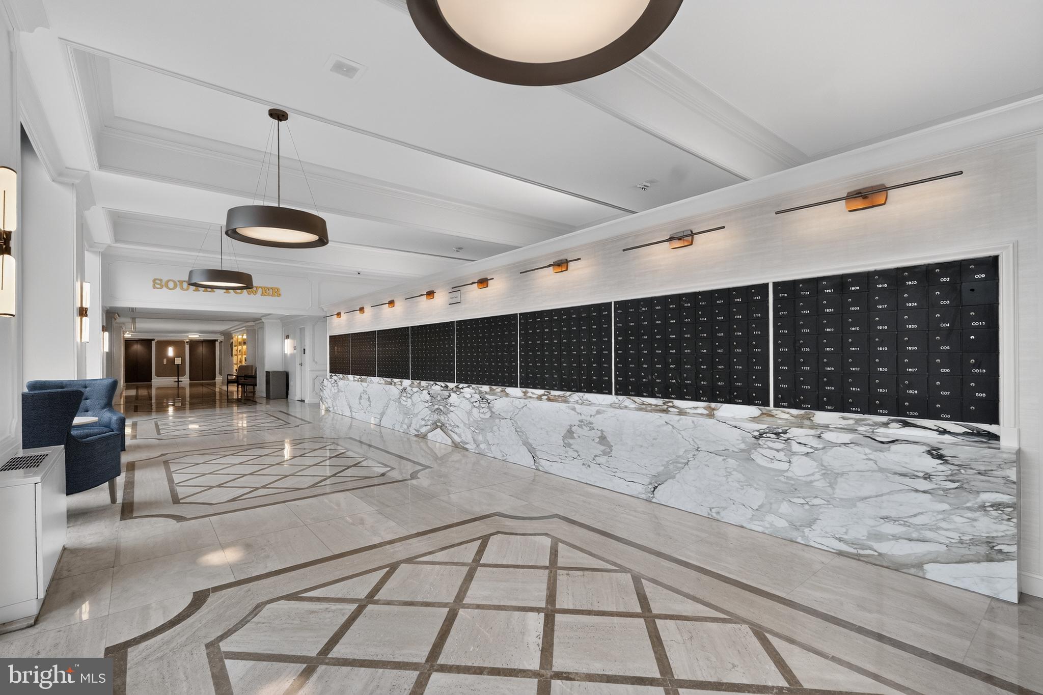 PROMENADE TOWERS - Residential