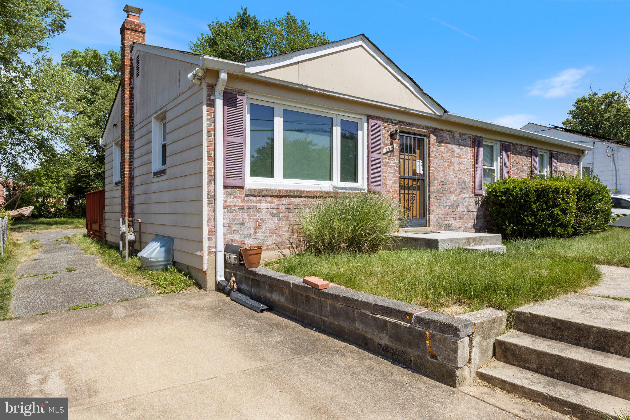 DISTRICT HEIGHTS - Residential