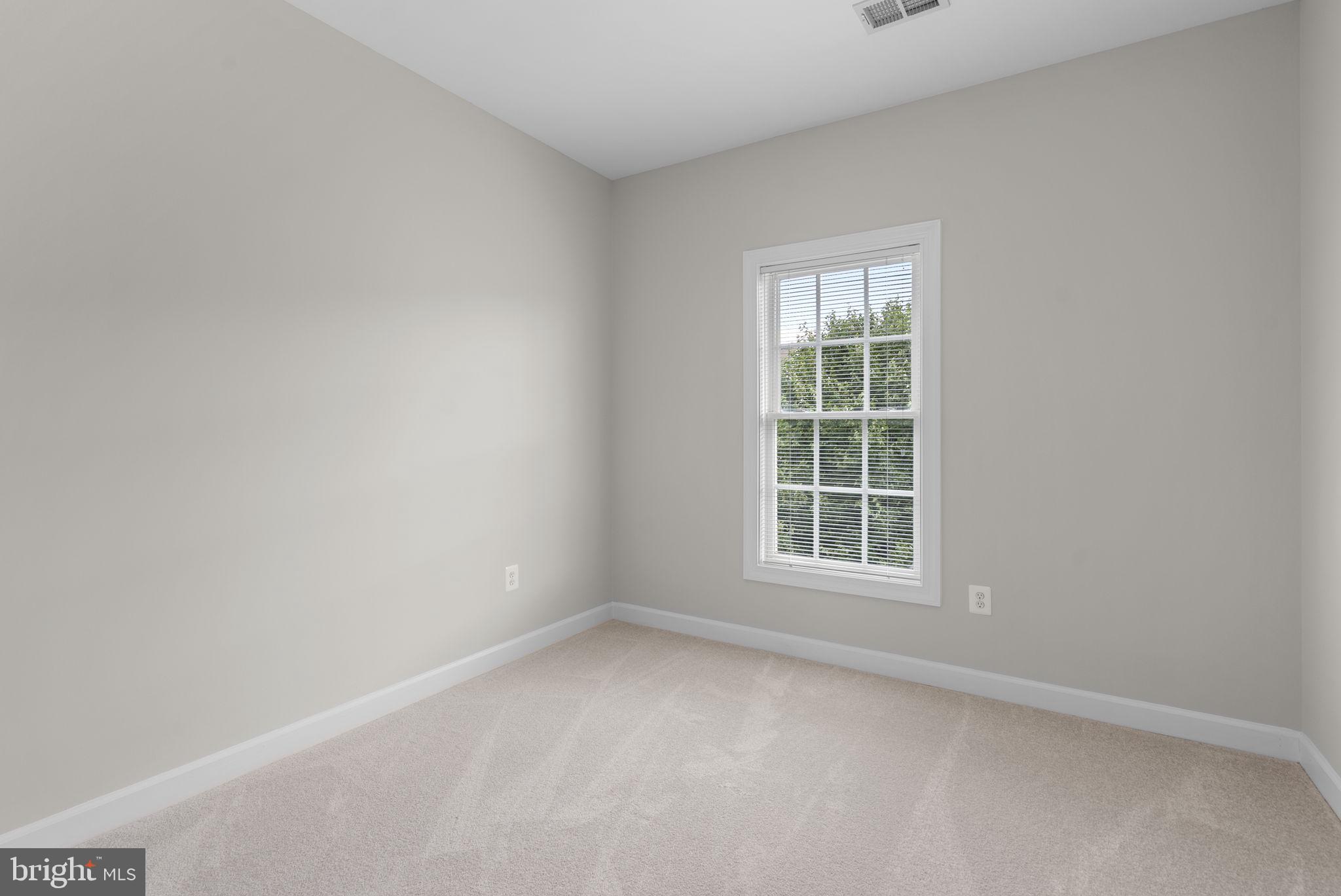 KINGSVIEW VILLAGE - Residential