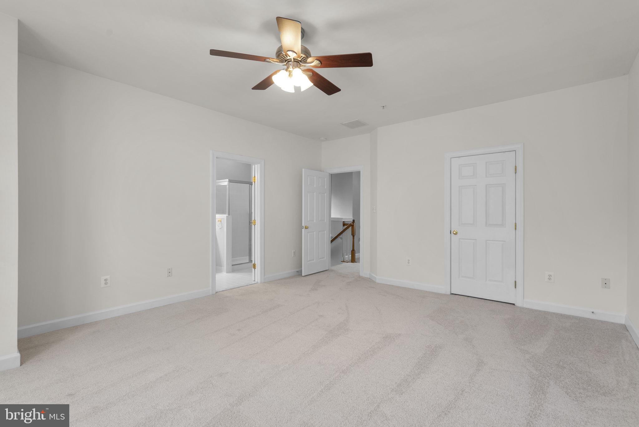 KINGSVIEW VILLAGE - Residential