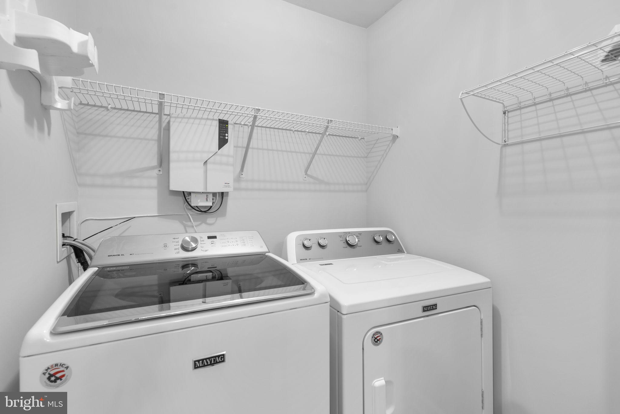 KINGSVIEW VILLAGE - Residential