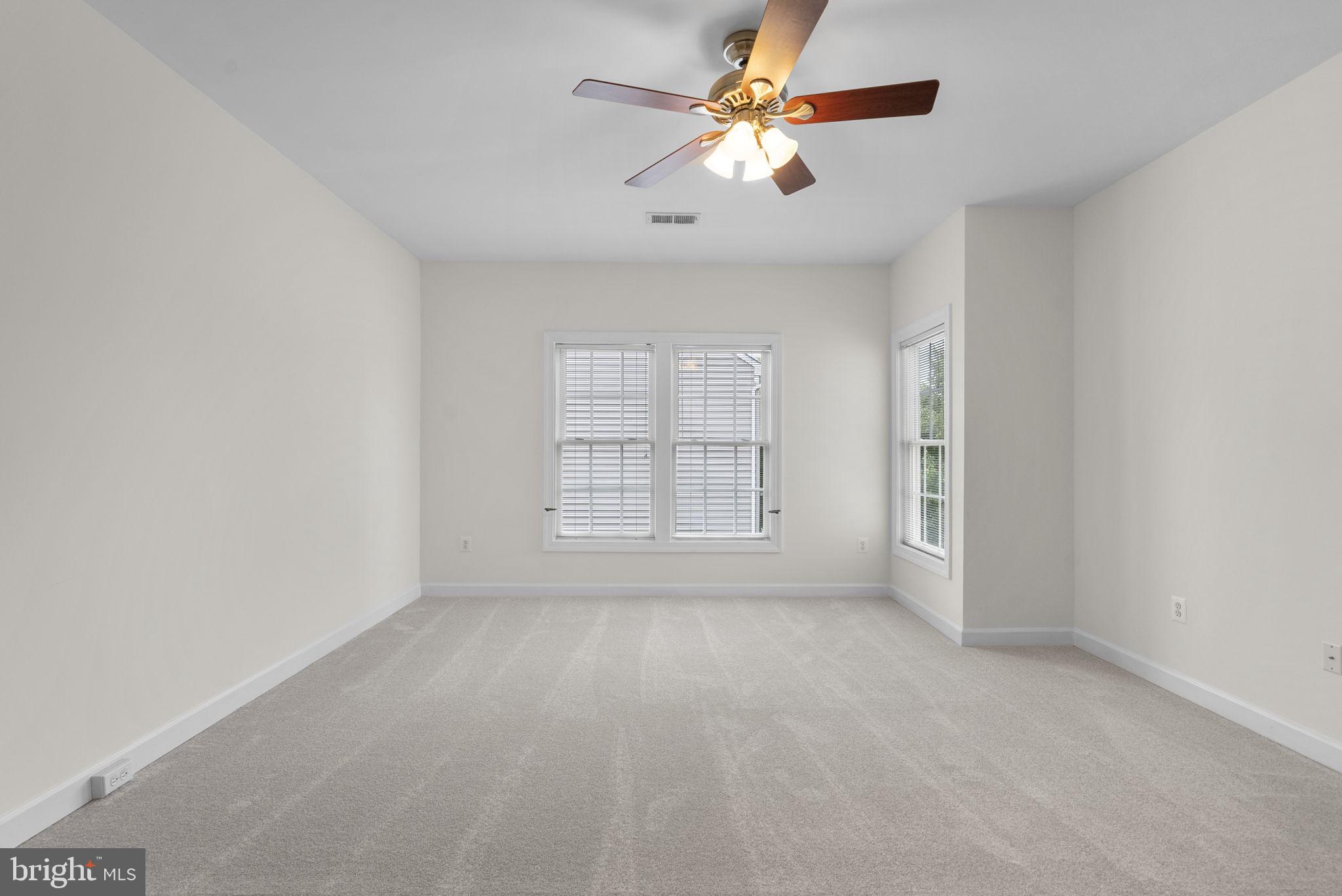 KINGSVIEW VILLAGE - Residential