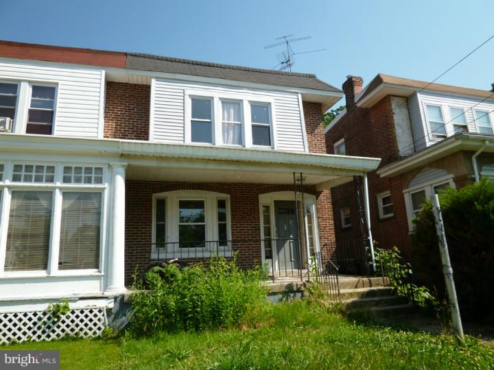This is a nice home that would be ideal for an investor or a first time homebuyer.  LRGE OPEN porch and into the living room. You will also have your dining room area followed by your eat in kitchen. Upstairs you will find 2 ample sized bedrooms and a 3 piece bath. This property Has parking in rear and nice yard. House needs some TLC, but is in good move in shape. All offers will be presented, ez to show and see