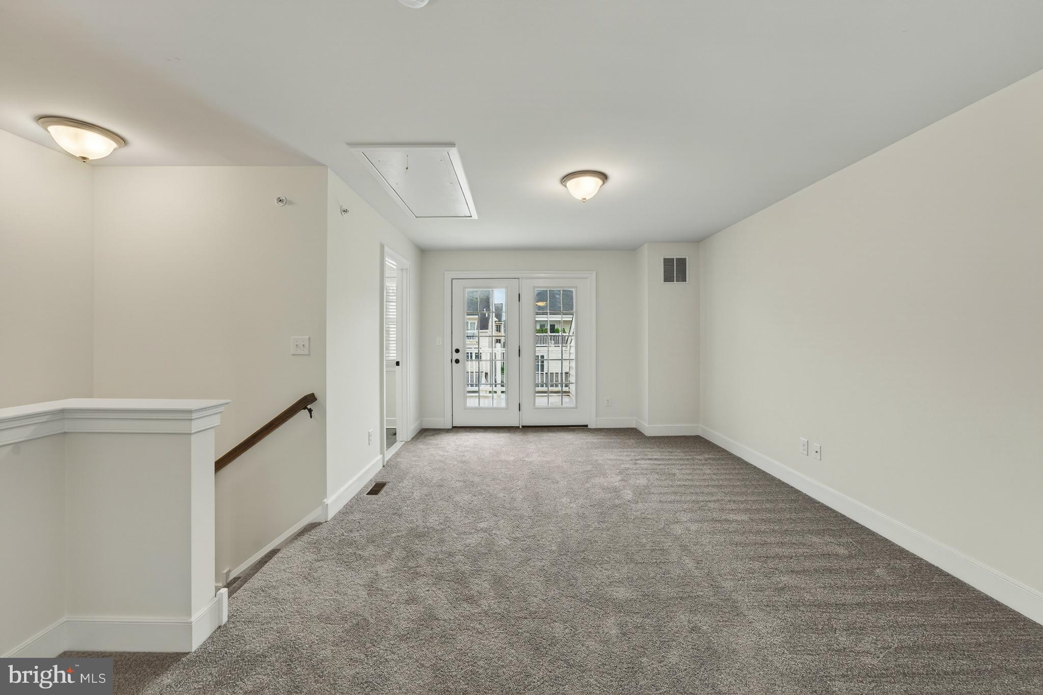 MAGNOLIA PLACE - Residential