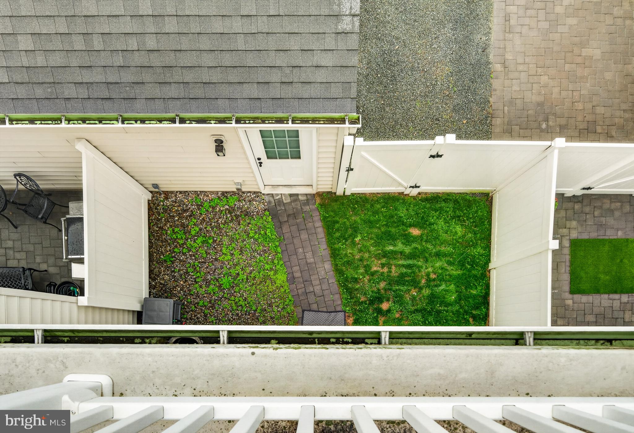 MAGNOLIA PLACE - Residential