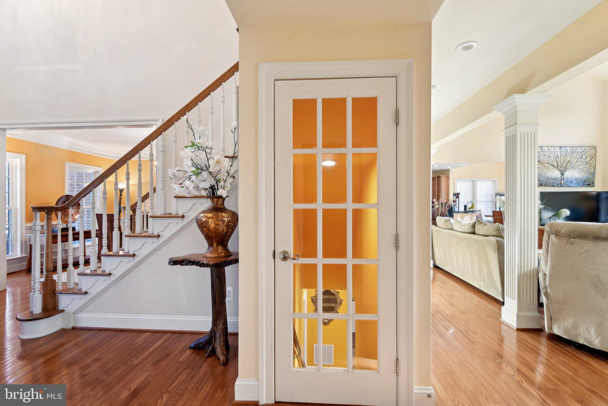 SEVEN HILLS - Residential