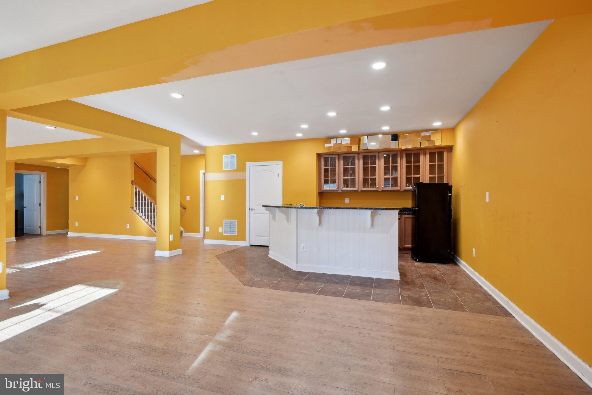 SEVEN HILLS - Residential