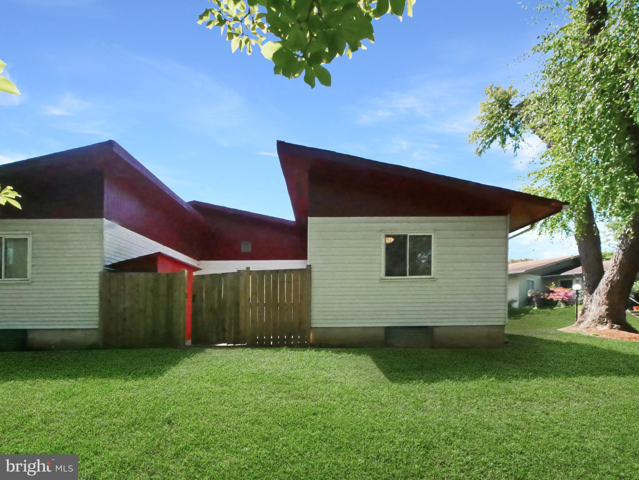 NEWPORT ESTATES - Residential