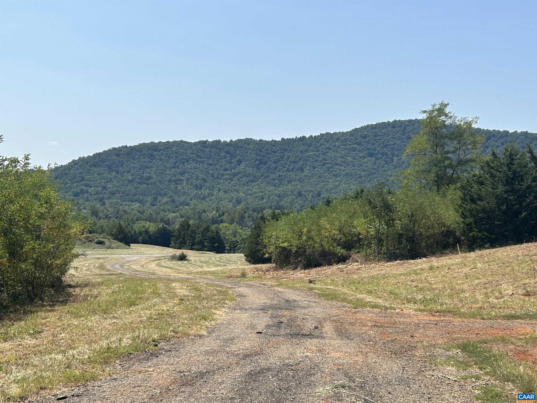 STONE BROOK - Land