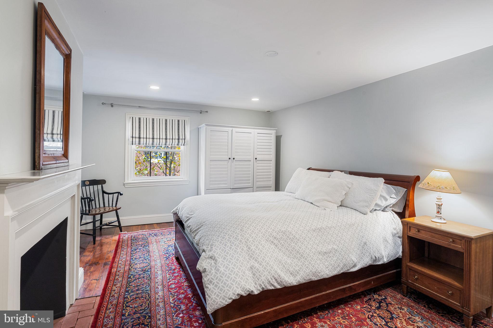 WASHINGTON SQ WEST - Residential