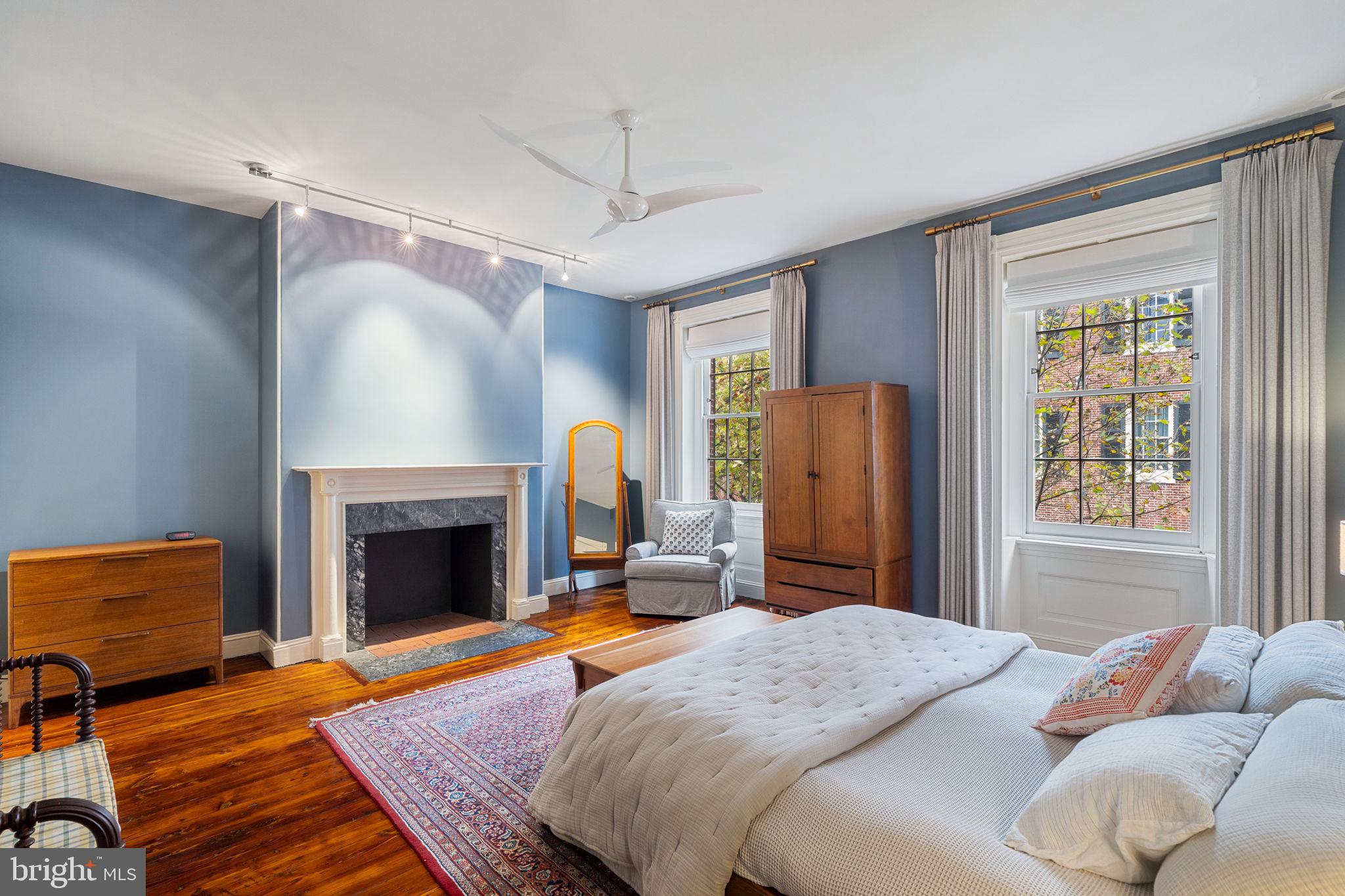 WASHINGTON SQ WEST - Residential
