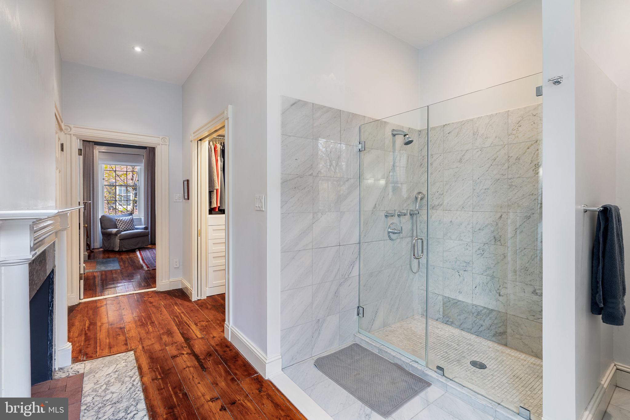 WASHINGTON SQ WEST - Residential