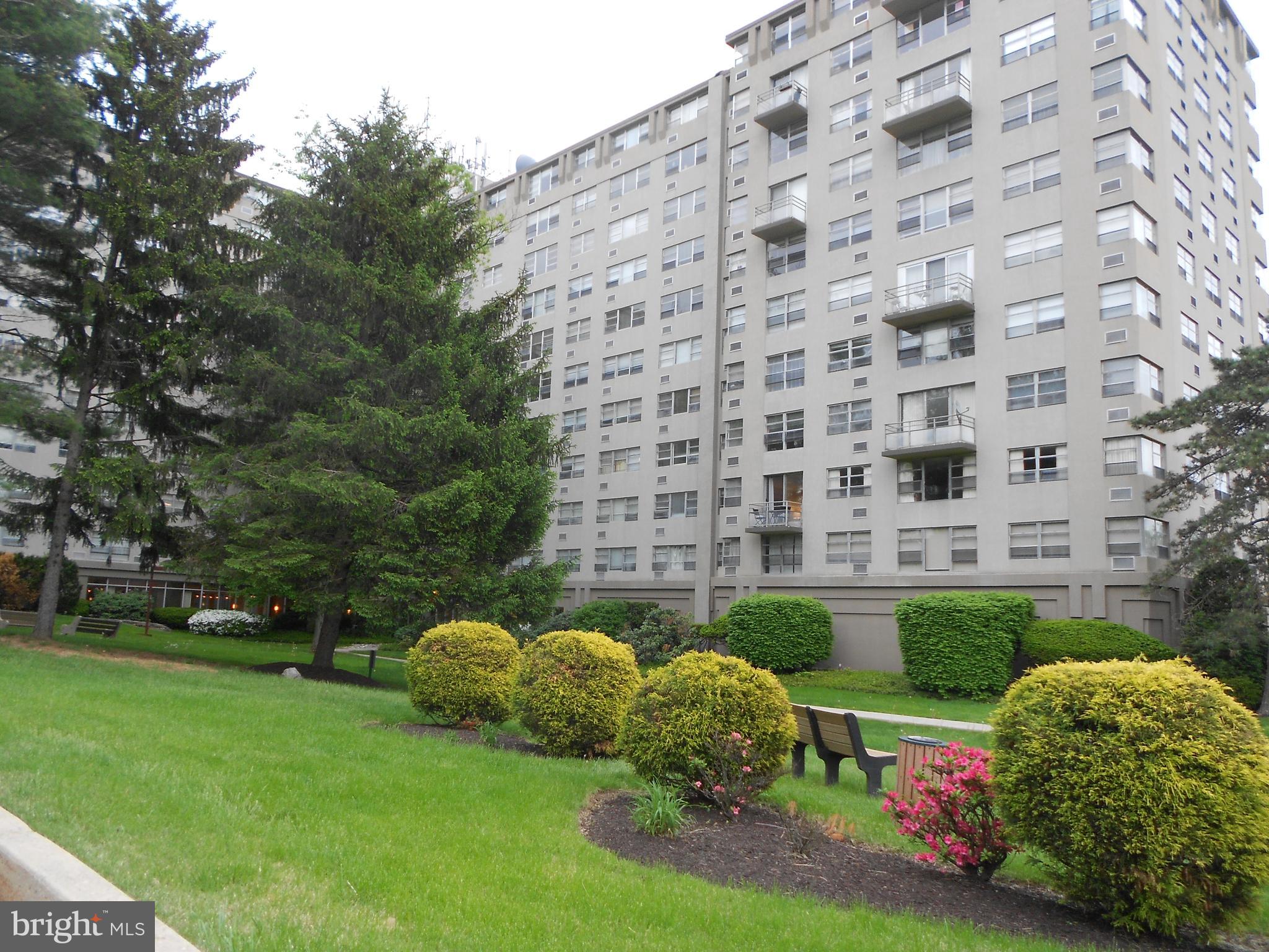 RADNOR HOUSE - Residential