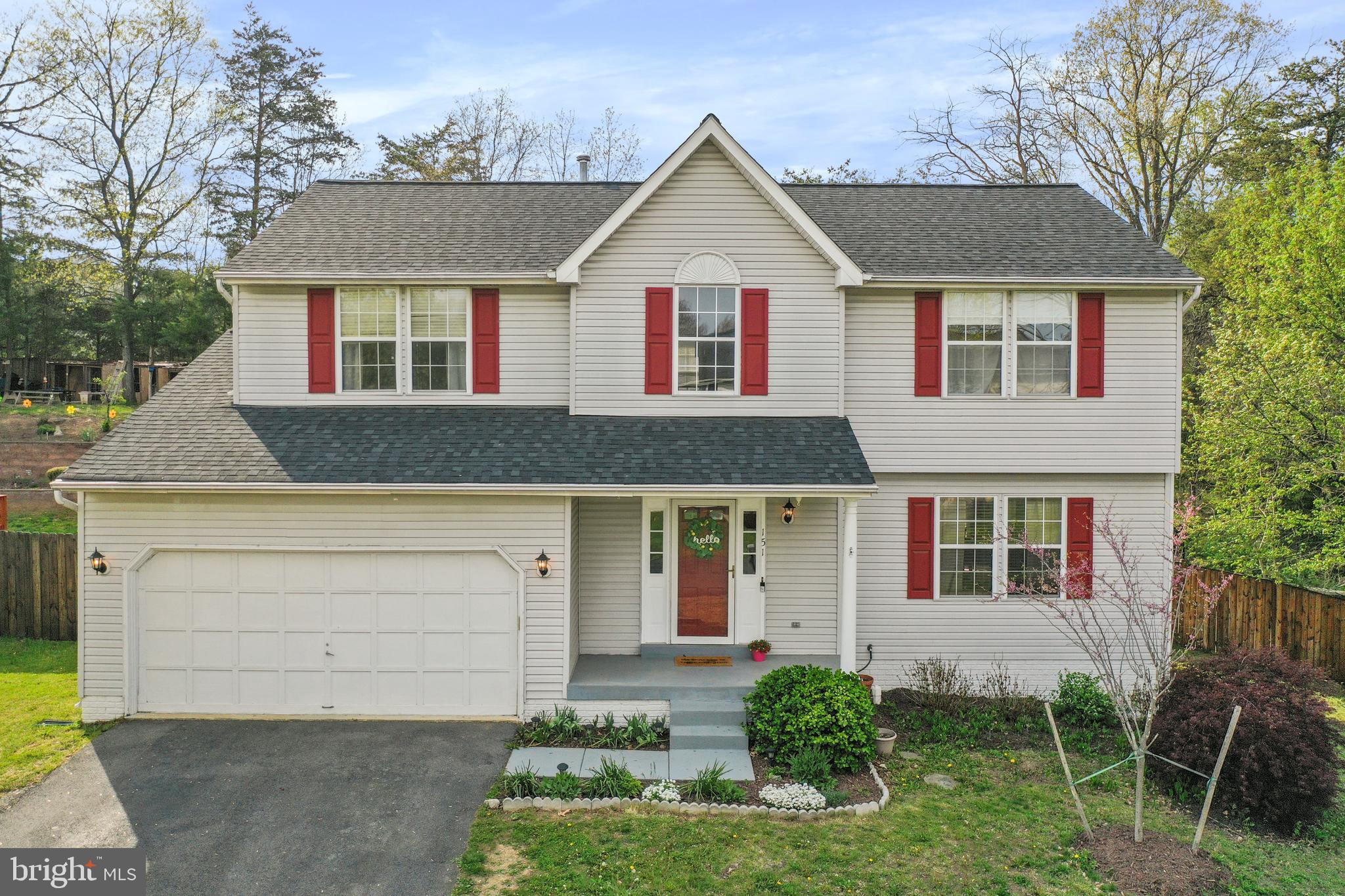 APPLE RIDGE - Residential
