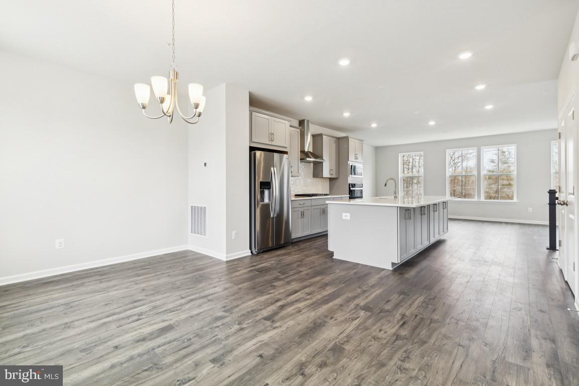 SCOTLAND HEIGHTS - Residential