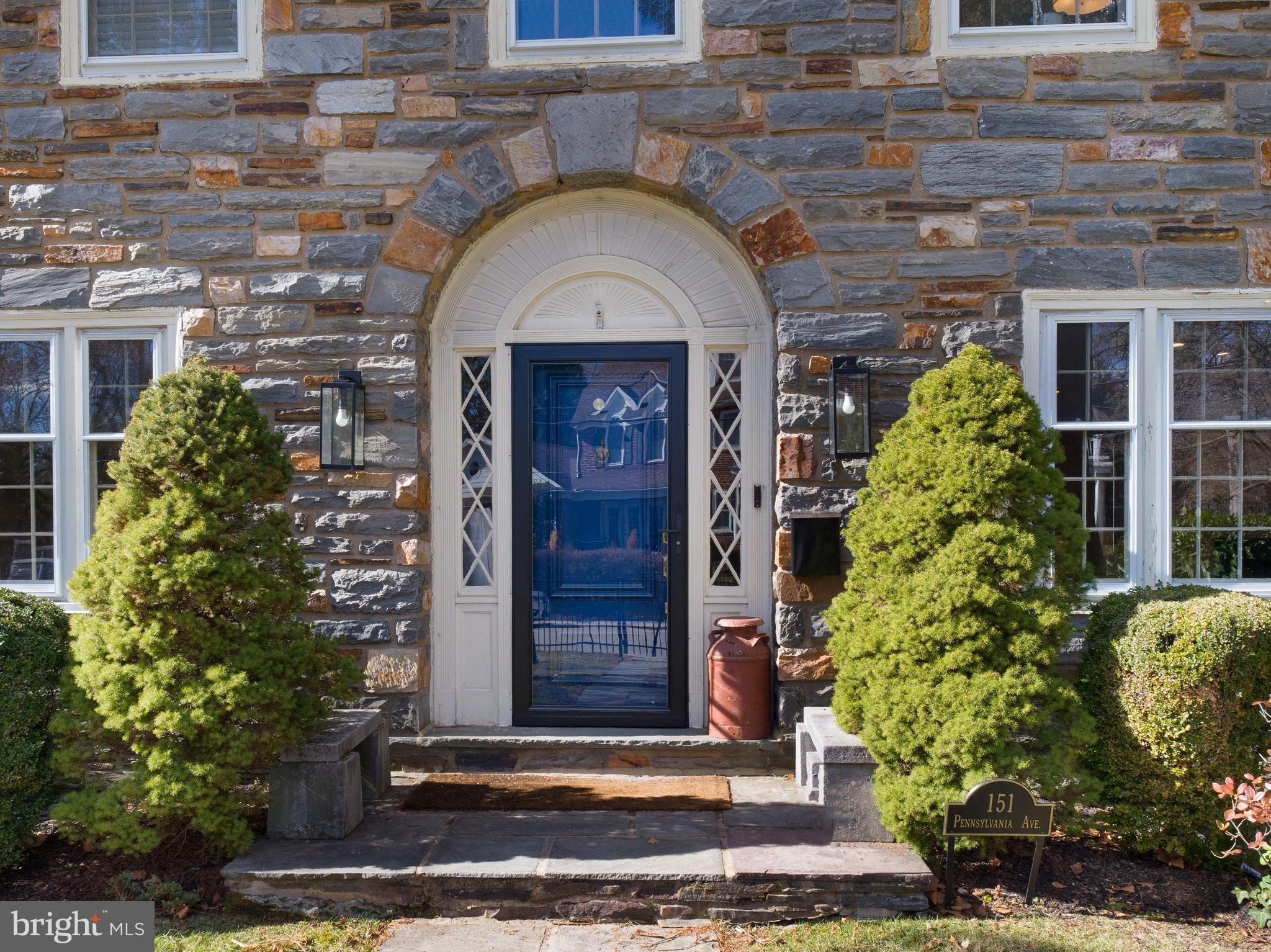 BRYN MAWR - Residential