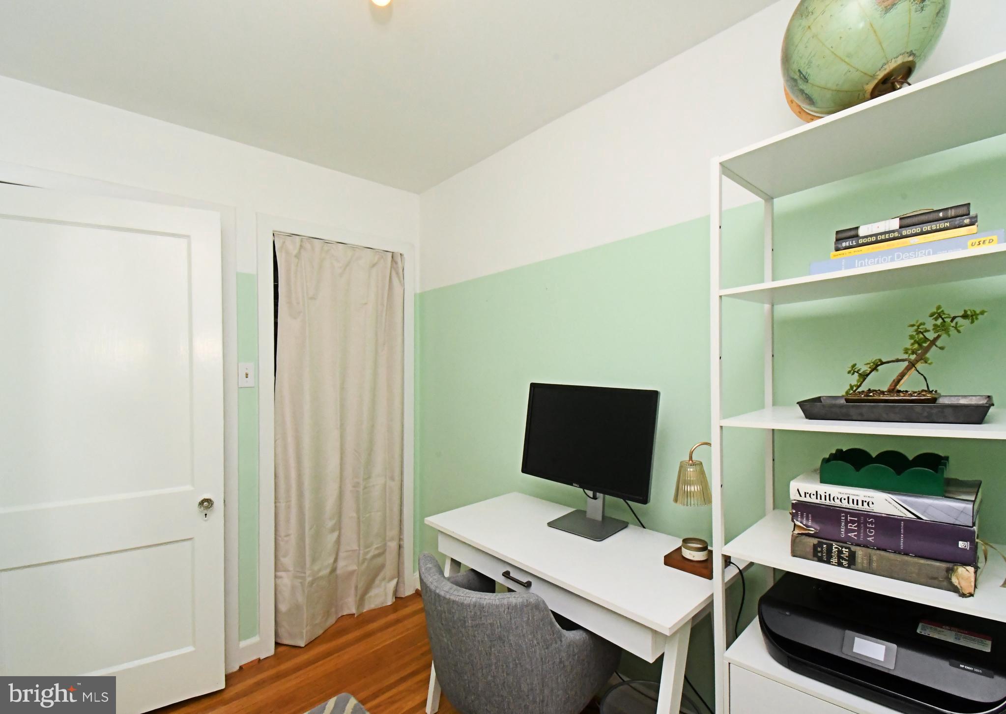 ELKINS PARK - Residential