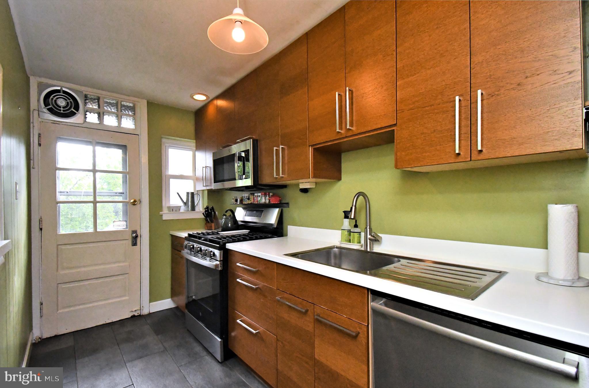 ELKINS PARK - Residential