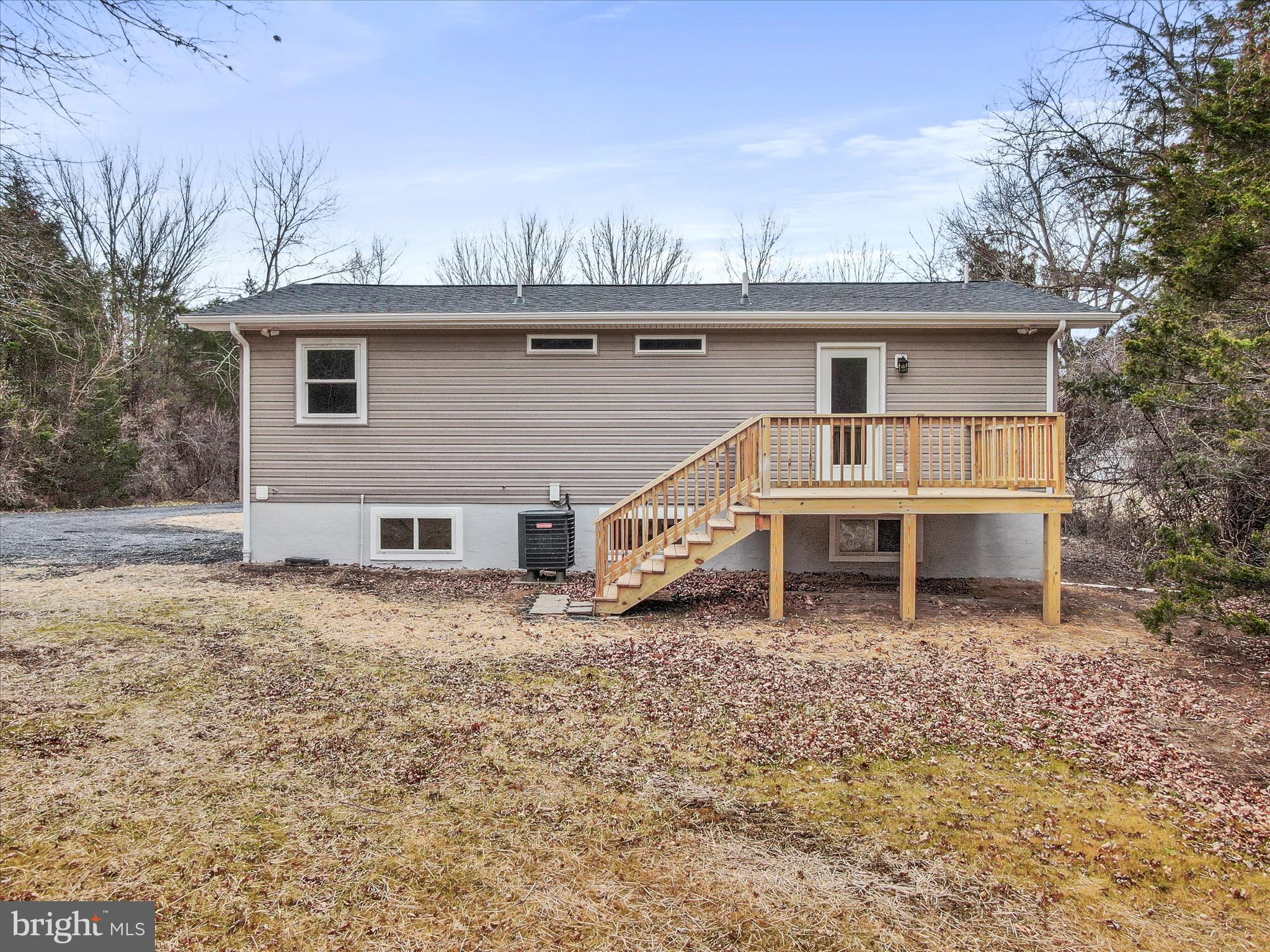 SHEN RIVER LAKES - Residential