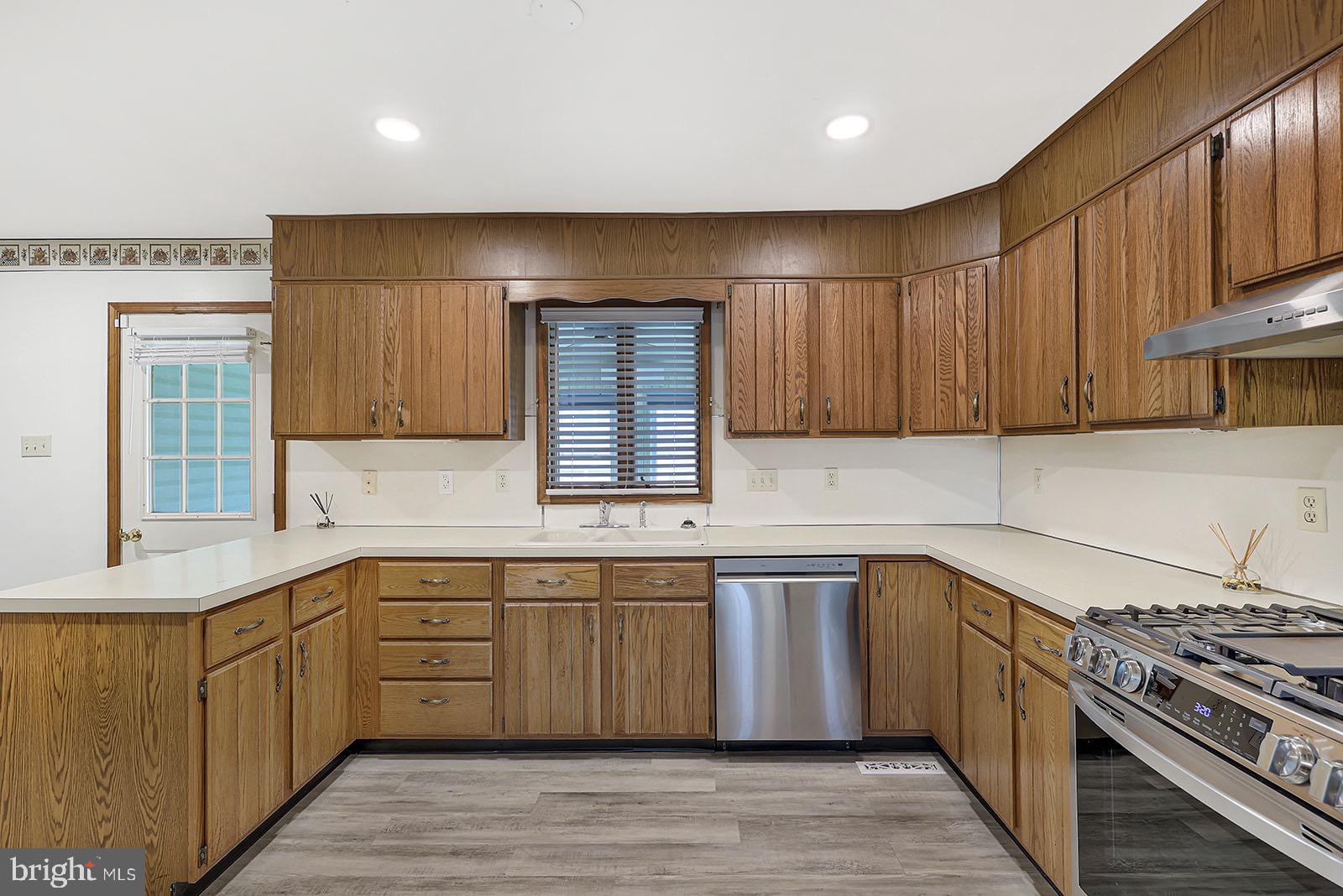 VICTORIA GLEN - Residential