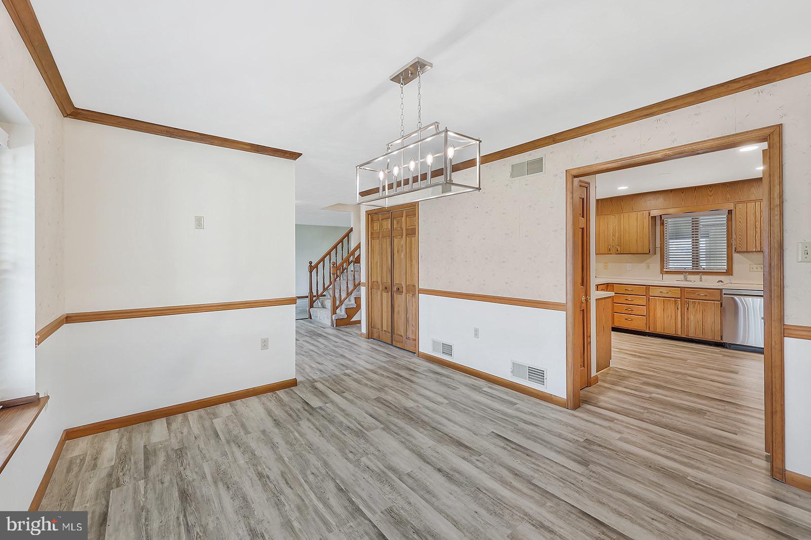 VICTORIA GLEN - Residential