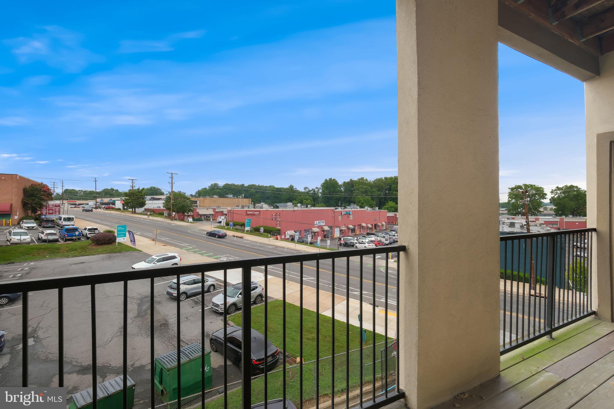 WHITE FLINT STATION - Residential