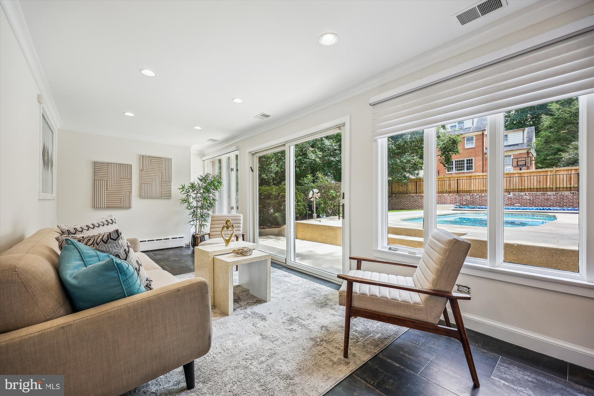 WESTWOOD - Residential