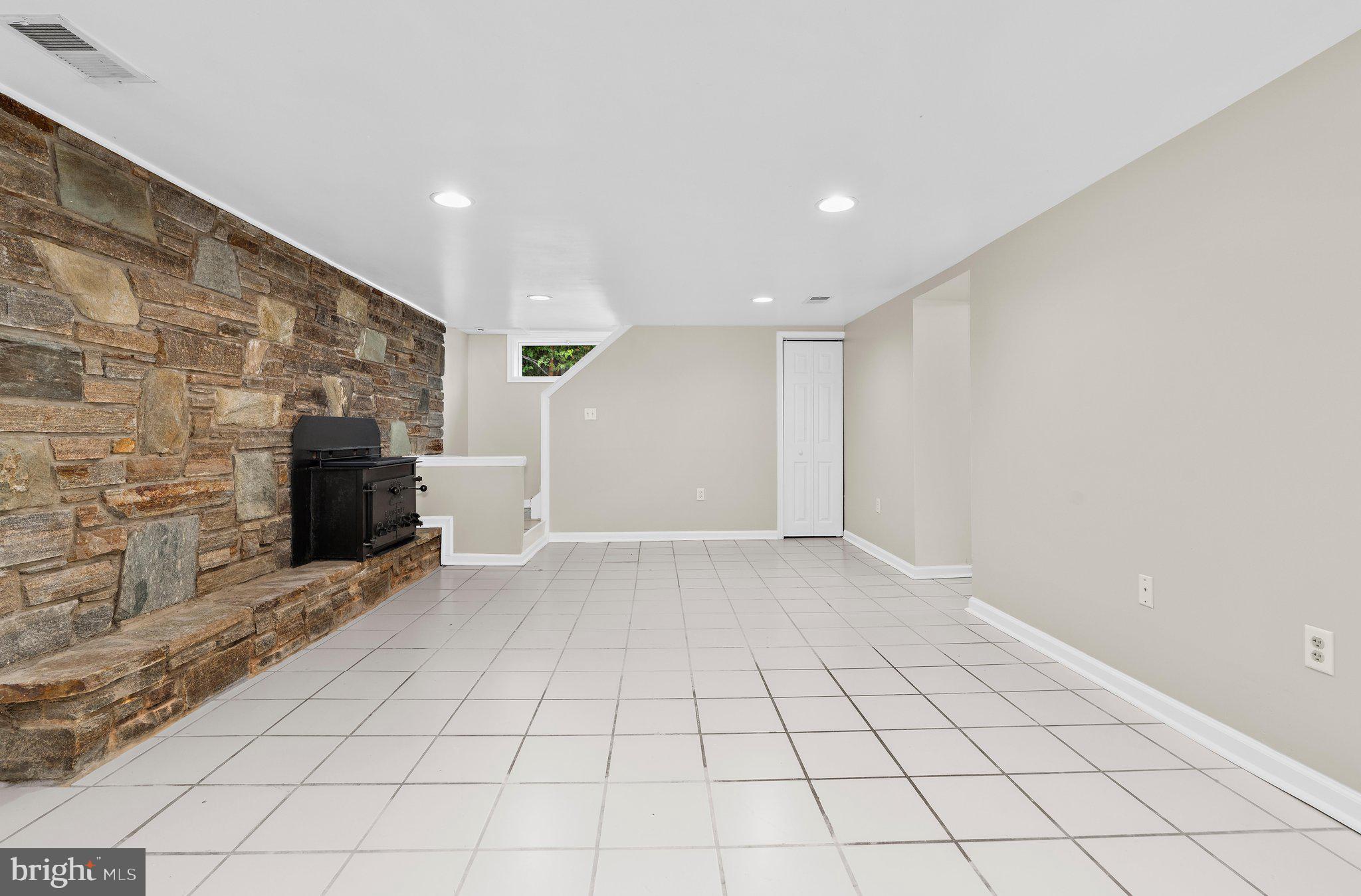 AERO ACRES - Residential
