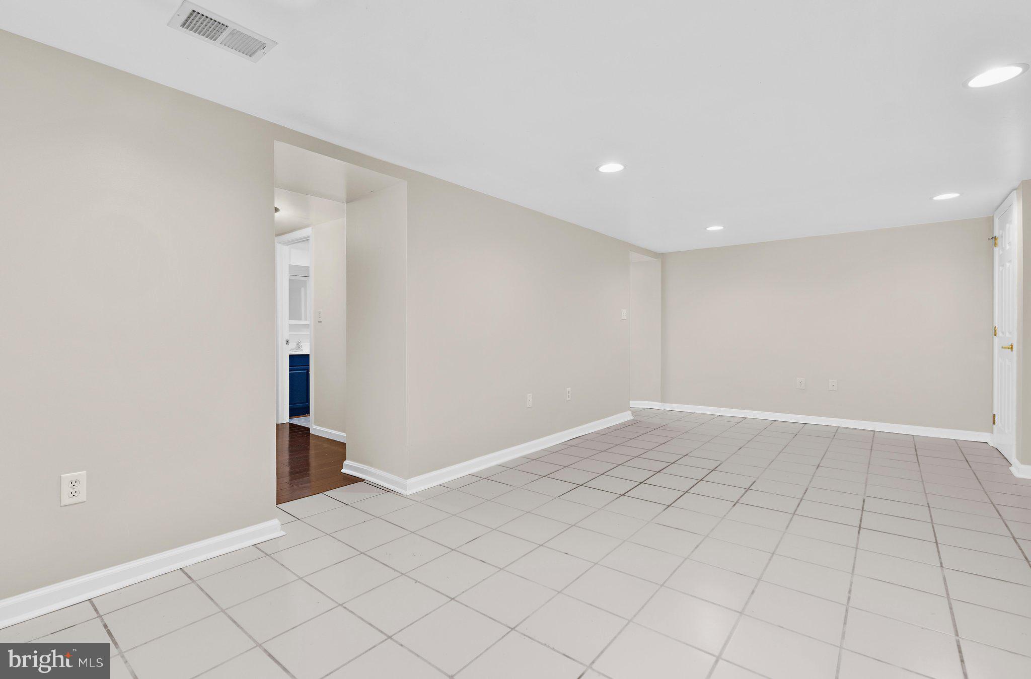 AERO ACRES - Residential