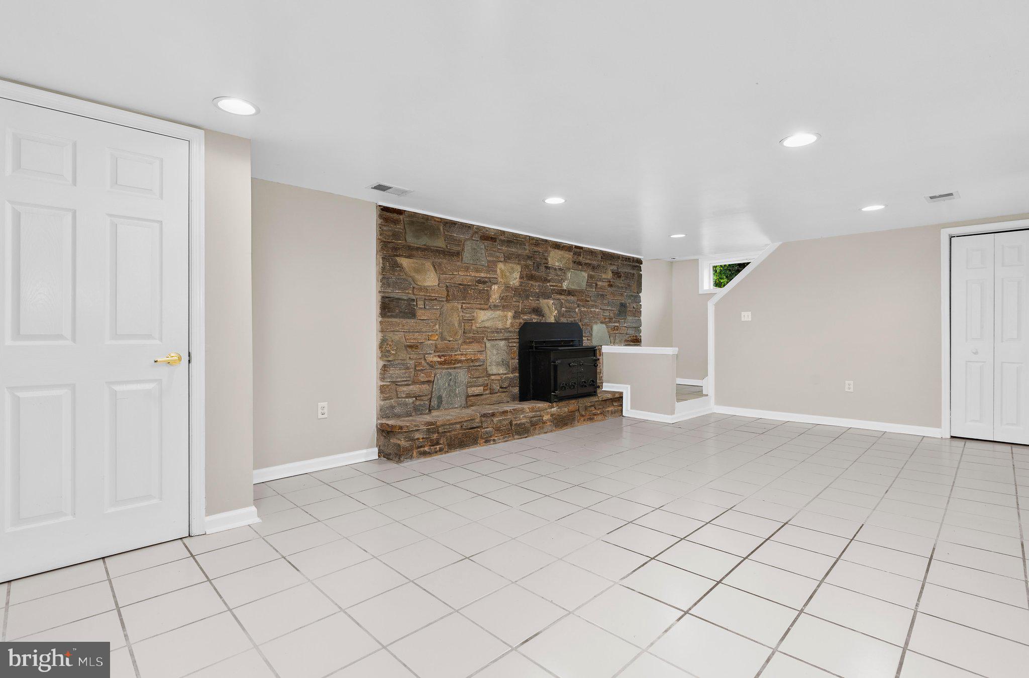 AERO ACRES - Residential