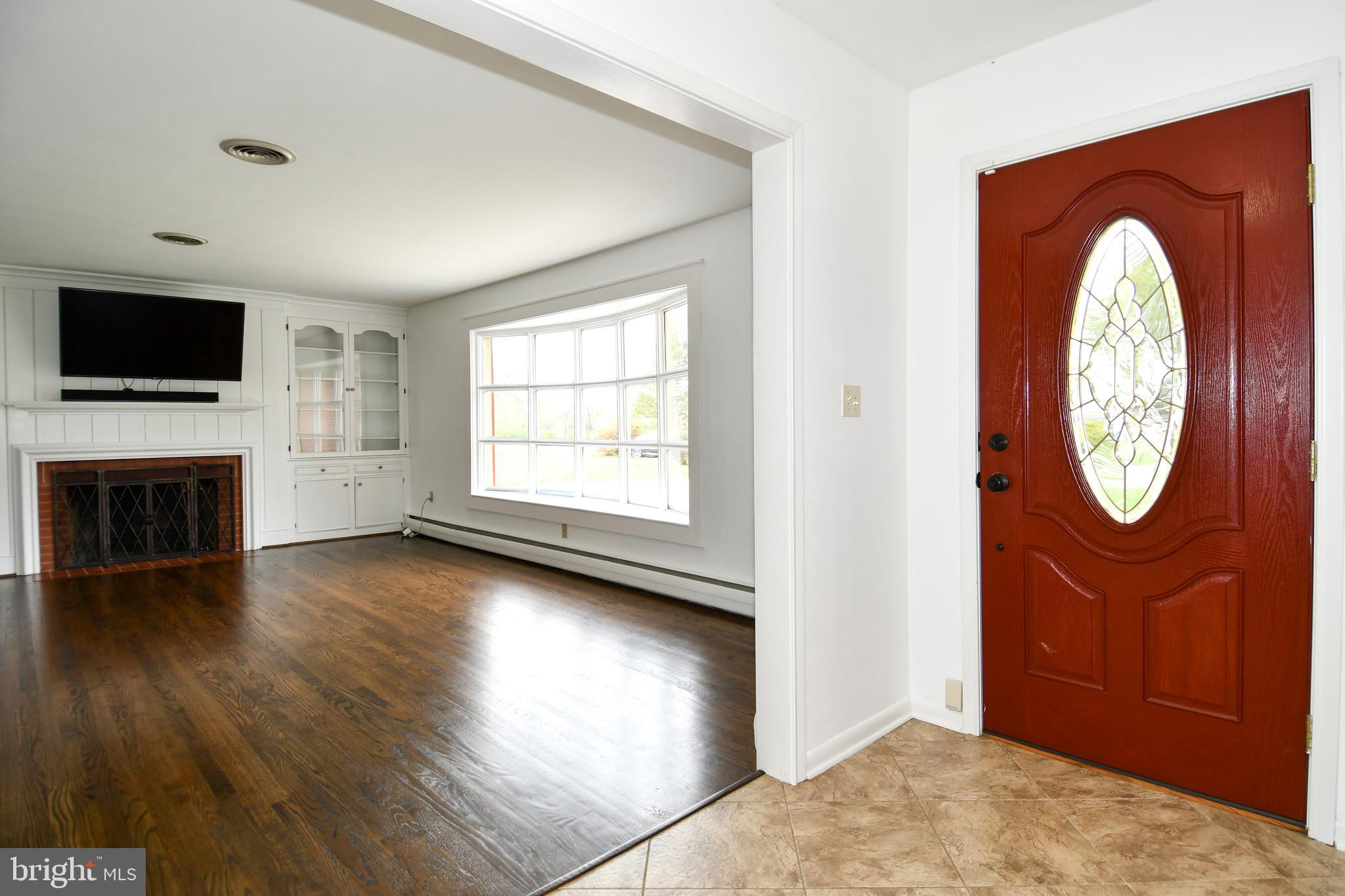 CEDAR LAWN - Residential
