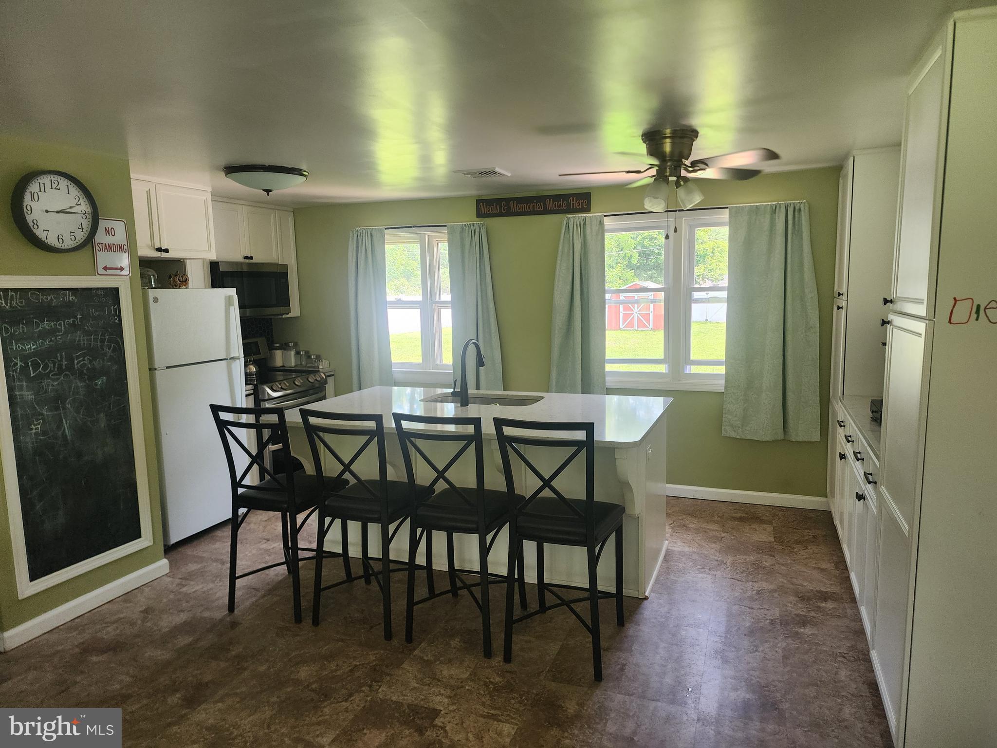 SPRING MOUNT - Residential