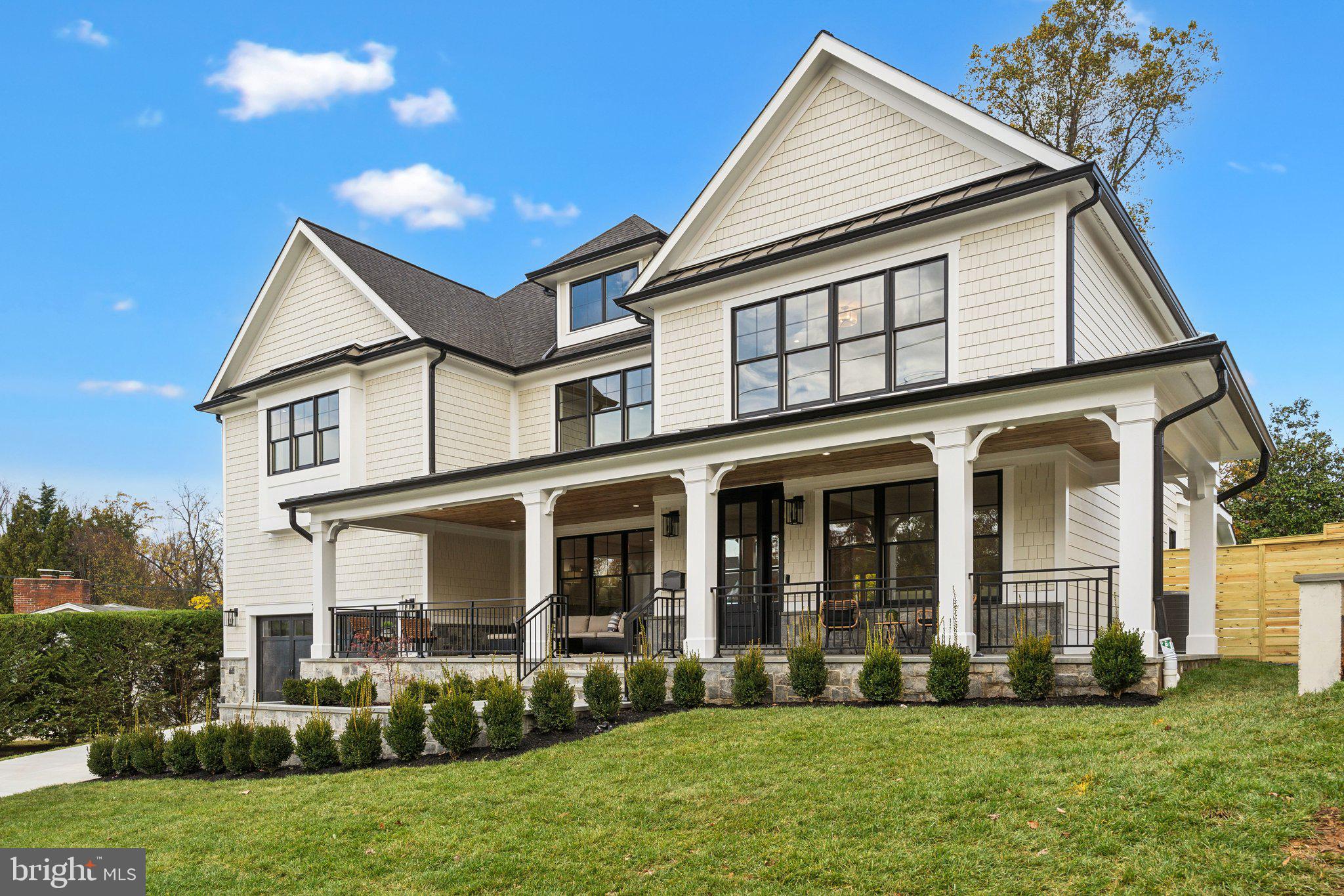 KENWOOD PARK - Residential