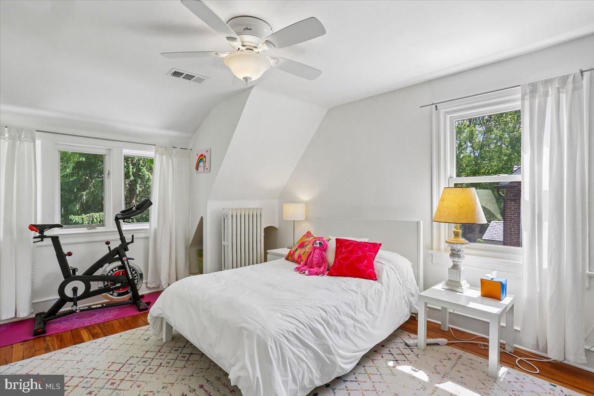 CHEVY CHASE - Residential
