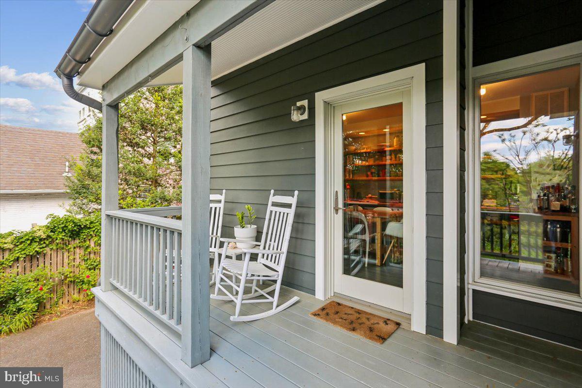 CHEVY CHASE - Residential