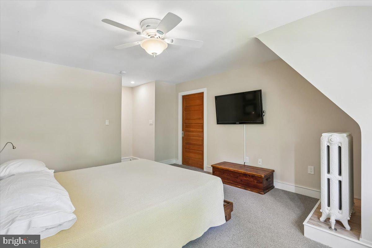 CHEVY CHASE - Residential