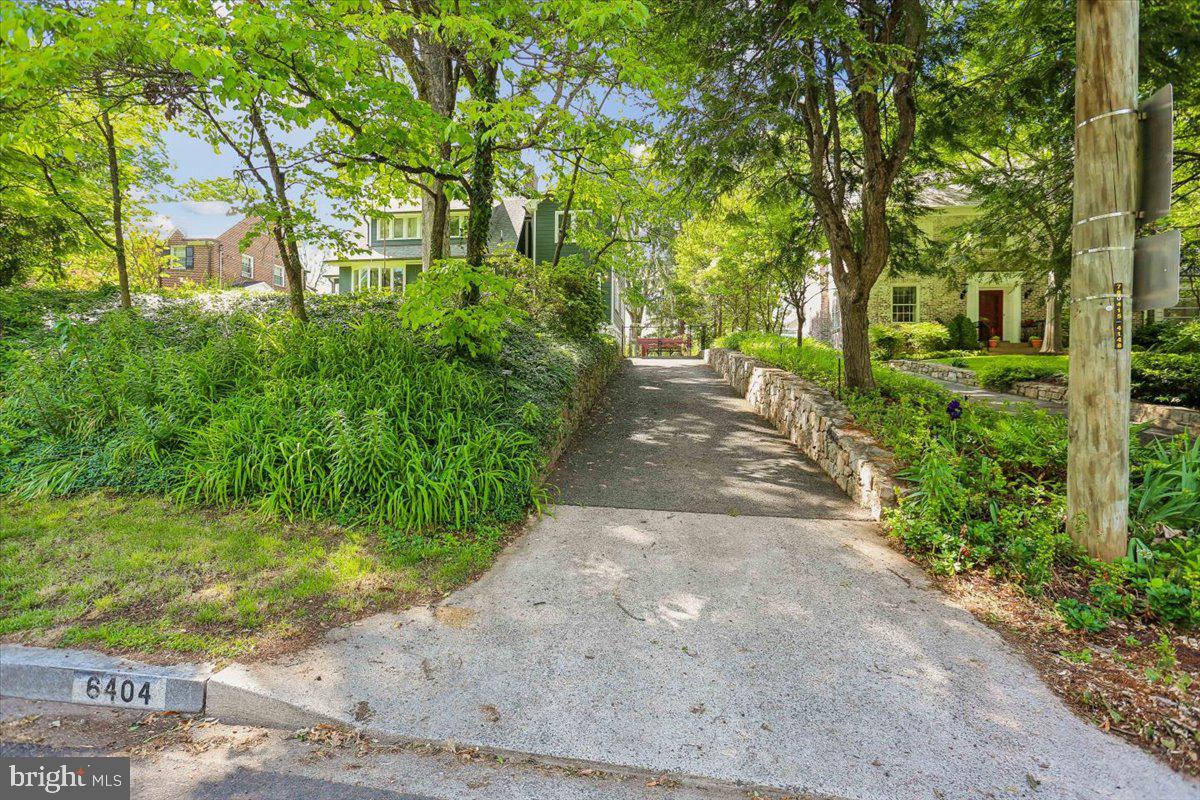 CHEVY CHASE - Residential